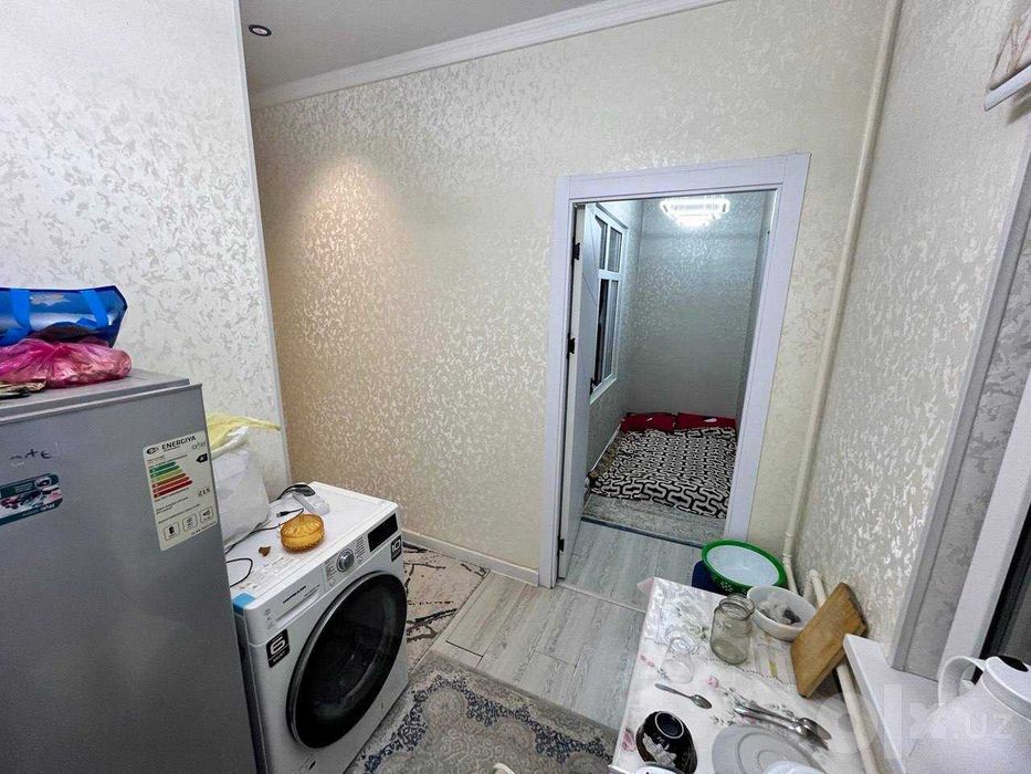 Продаётся Квартира  Юнусабад -17 квартал, с арендатором