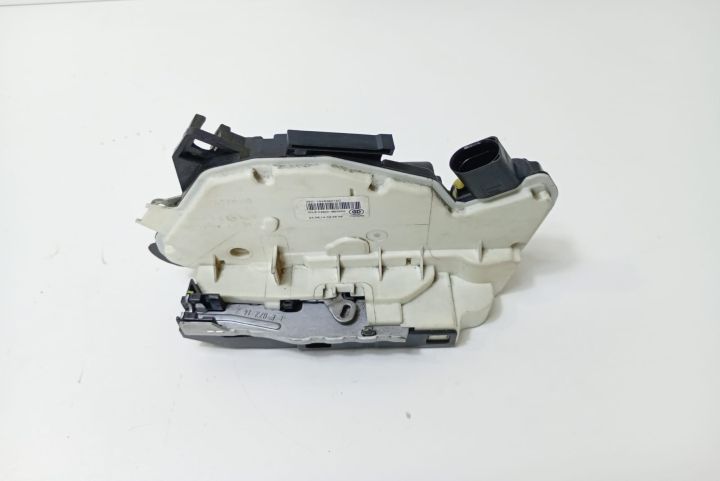 Broasca usa stanga spate  1S4839015C Skoda Superb a 2-a generatie (fa