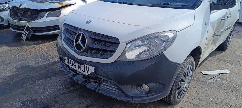 Dezmembrari / Dezmembrez Mercedes Citan 1.5 CDI 607951 cutie viteze automata cod culoare Alb Arctic