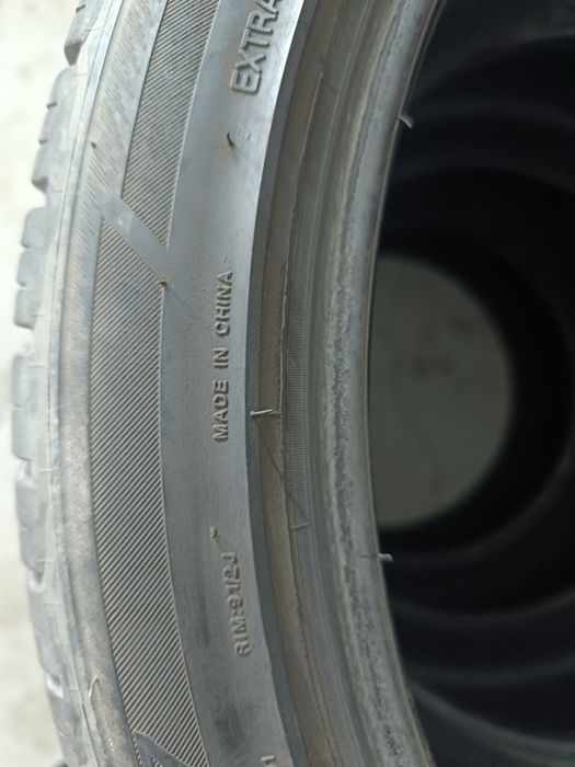 Продам резину 265 40 R22