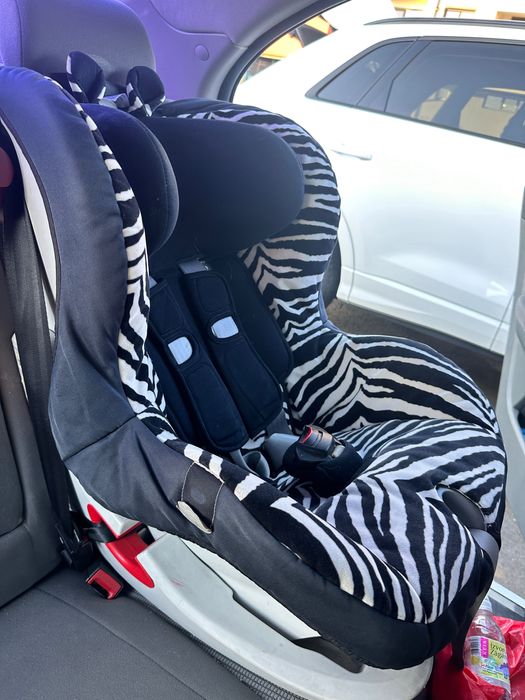 scaun auto pentru copii