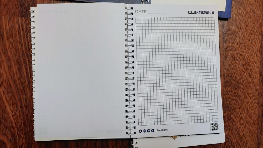 Блокнот-тетрадь в клетку (размер А5) недорого