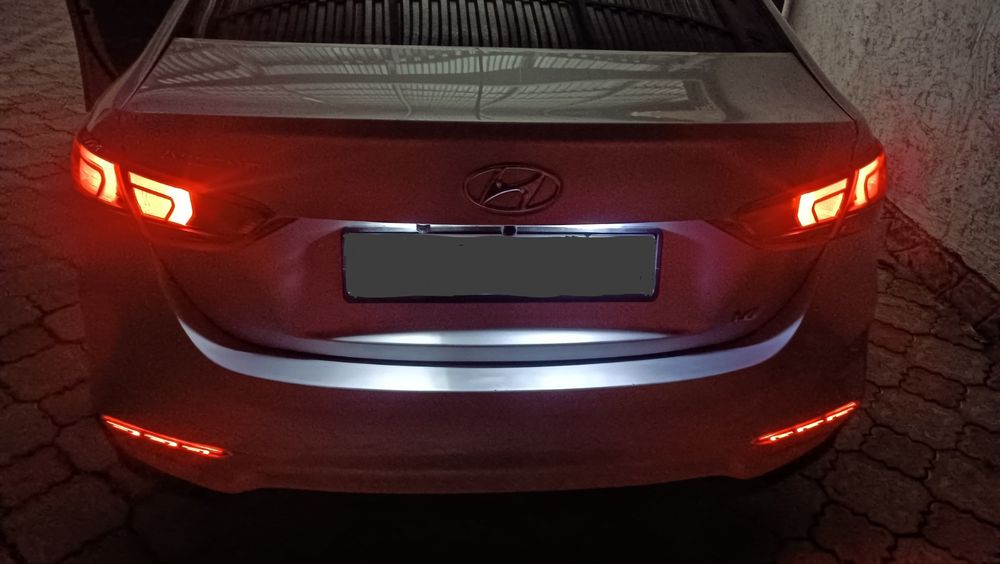Продам бампера Hyundai Accent