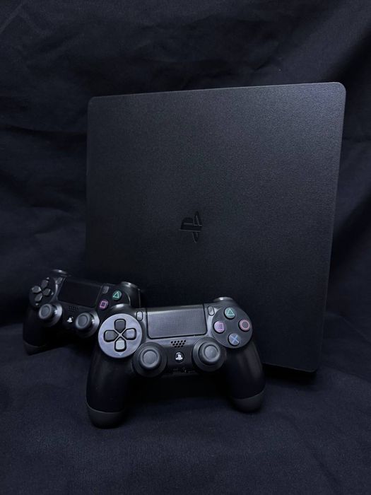 Sony PS 4 Slim