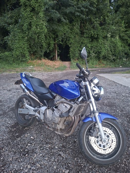 Honda hornet pc36
