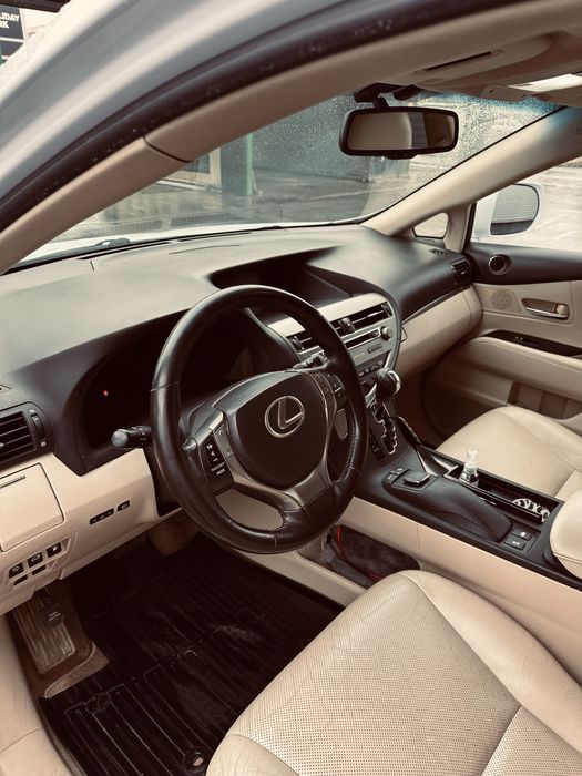 Продавам Lexus RX 450 2012