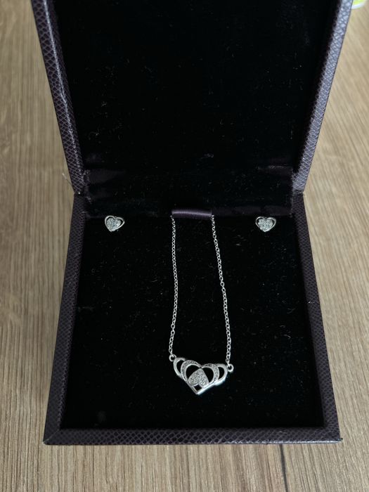 Дамско сребро - комплекти, пръстени, гривни, обеци