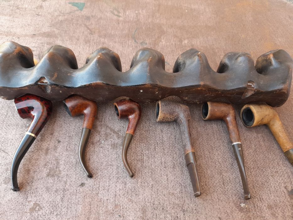 Старинна стойка,поставка за лули