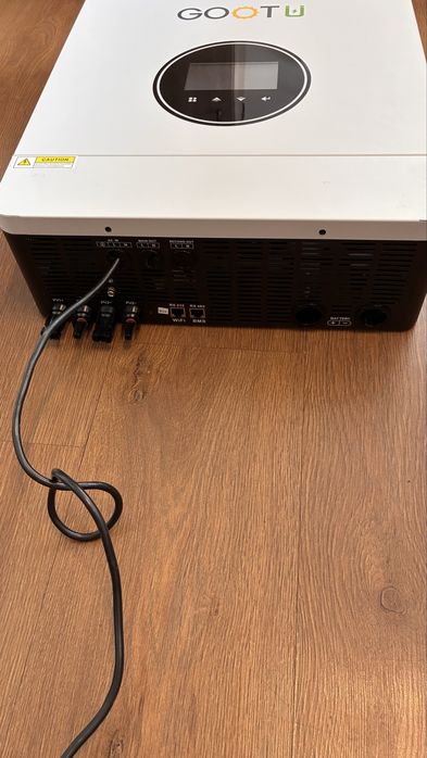 Gootu хибриден инвертор 10.2kw