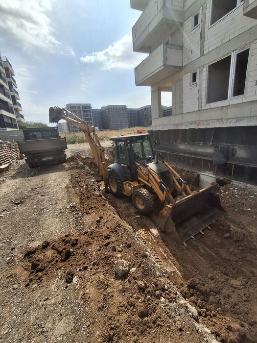 De inchiriat Buldoxcavator,București-IF