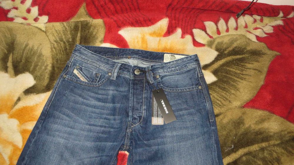 Diesel Larkee Straight Jeans / blugi masura W28-L30 Noi cu etichete