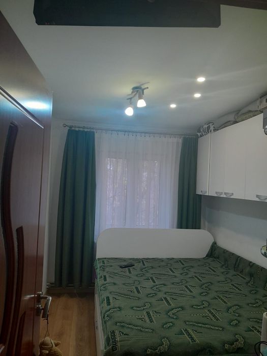Vând/  apartament Ploiești vest 1