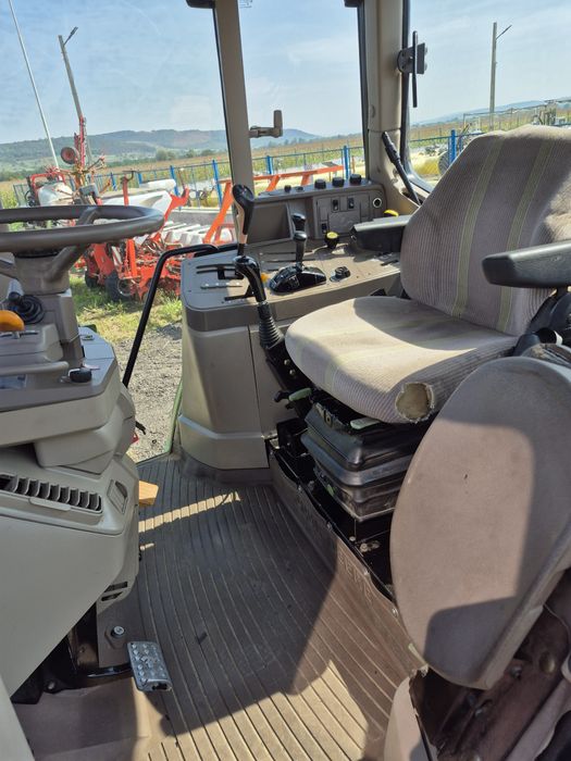 John deere 6330 cu încărcător