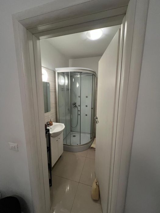 Proprietar închiriez garsonieră militari residence tratoria roz cafe