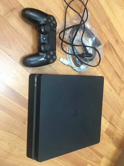 Sony PS4 Slim 500GB с гаранция! Изплащане!