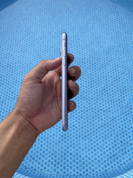 Iphone 11 sotiladi obmen ayfonlaga