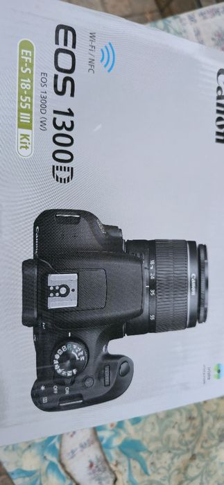 Cameră Canon EOS 1300D nouă