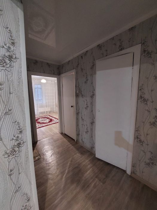 Продам 3 ех комн кв в 19 мкр