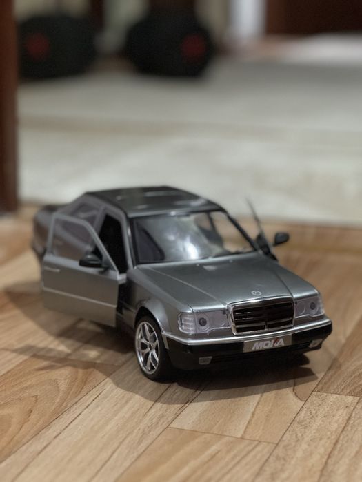 Игрушка w124 новый