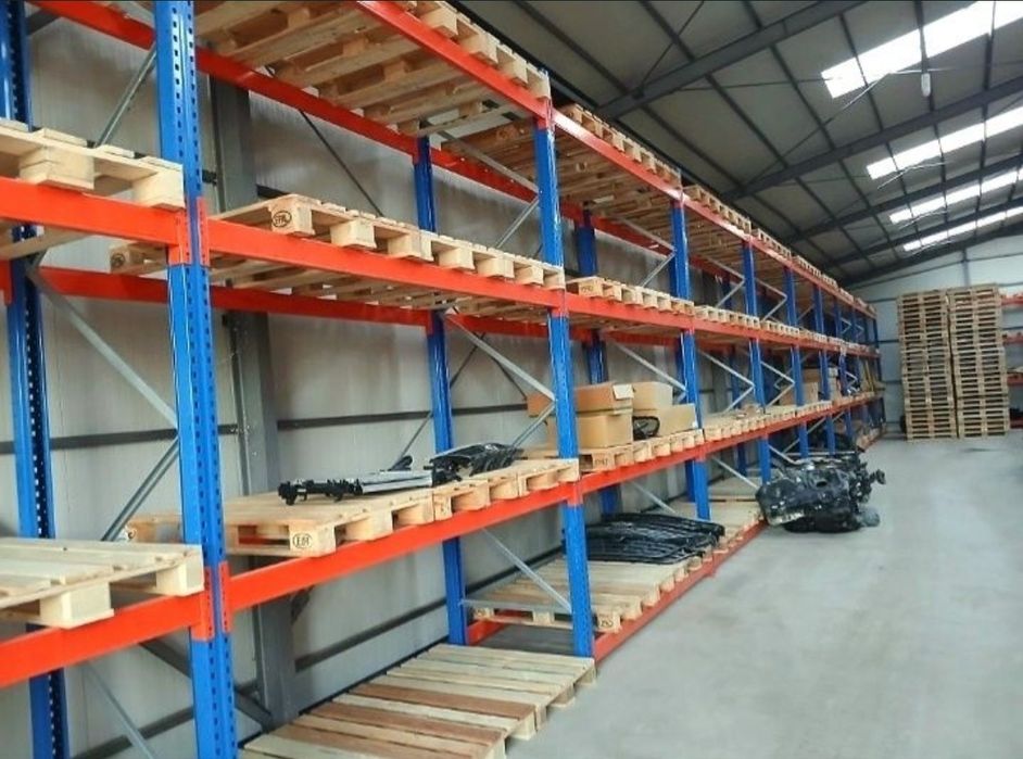 Rafturi metalice depozitare marfa