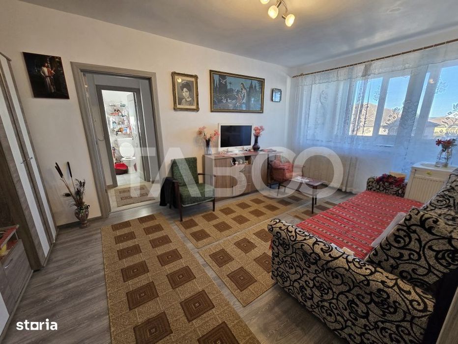Apartament 2 camere de vanzare etaj intermediar Mihai Viteazul Sibiu — fotografia 1