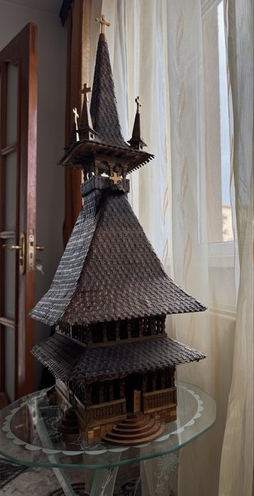Biserica Sfantul Mina , lucrata manual , miniatura, macheta lemn