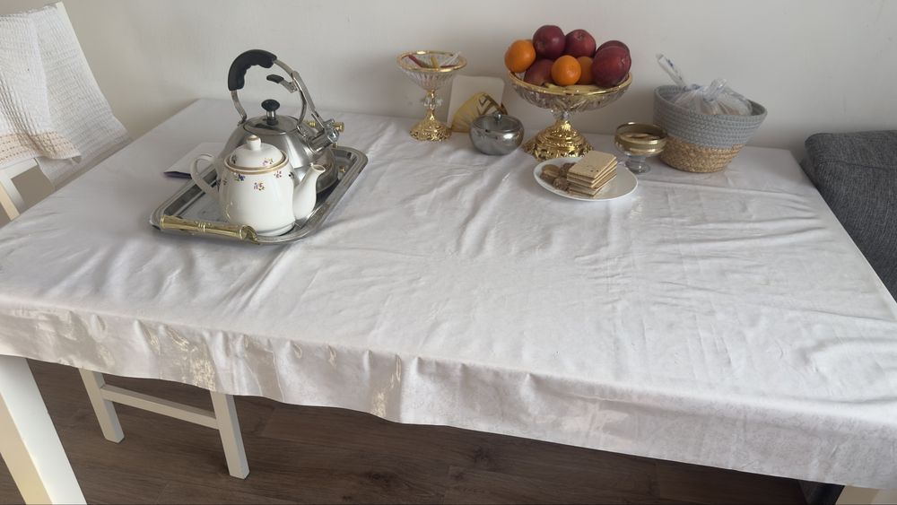 Продам Стол кухонный