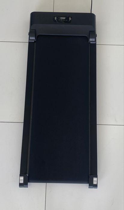 Беговая дорожкаy – складная, с цифровым дисплеем, современный дизайн