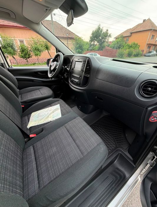 Mercedes Vito 116 CDI 8+1 Locuri ExtraLong