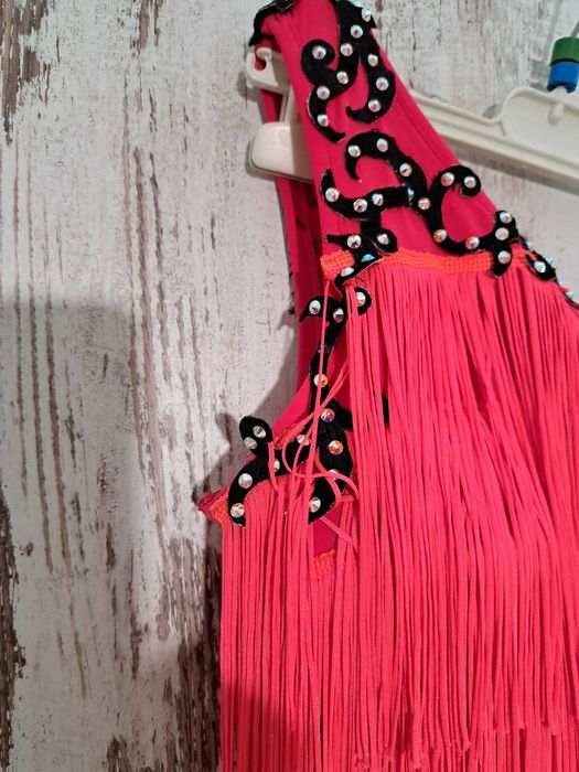 Рокля за латино танци