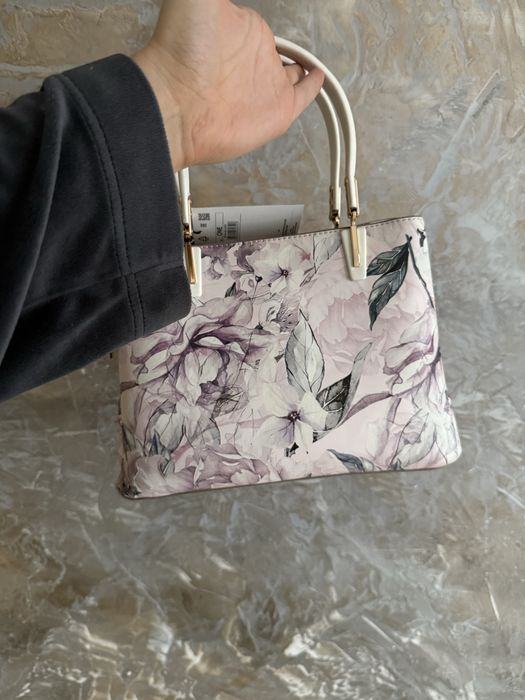 Нова чанта Mohito