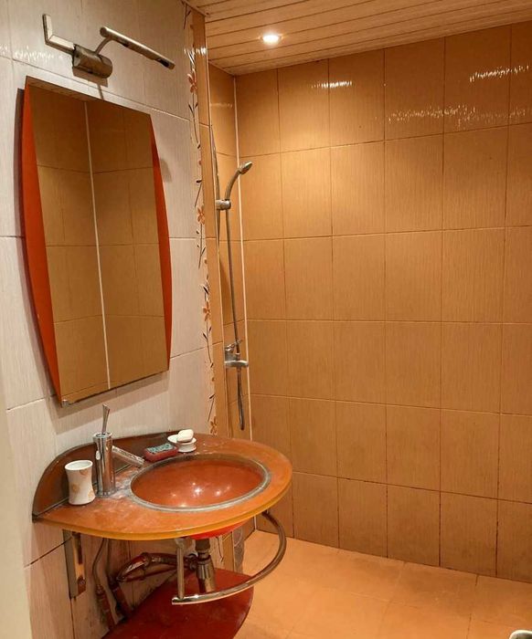 Дава се под наем Четиристаен апартамент в Търговище, Промишлена зона - 77 кв.м за 280.5 € - Снимка #14