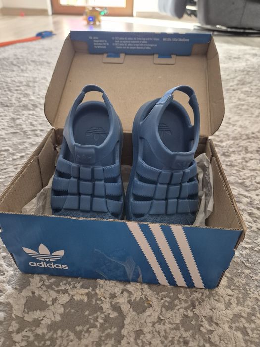 Sandale baietel Adidas 23