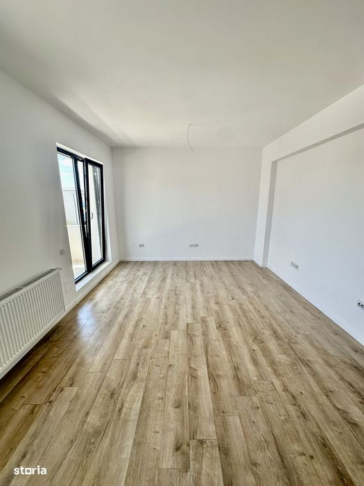 Apartament 2 camere, balcon, loc de parcare inclus — fotografia 3