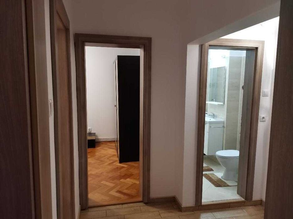 Inchiriez apartament 2 camere, zona centrala Sibiu