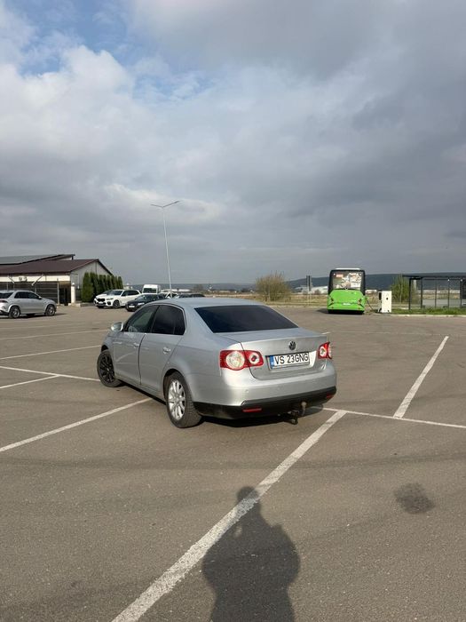 VOLKSWAGEN Jetta 2008 — imagine 4