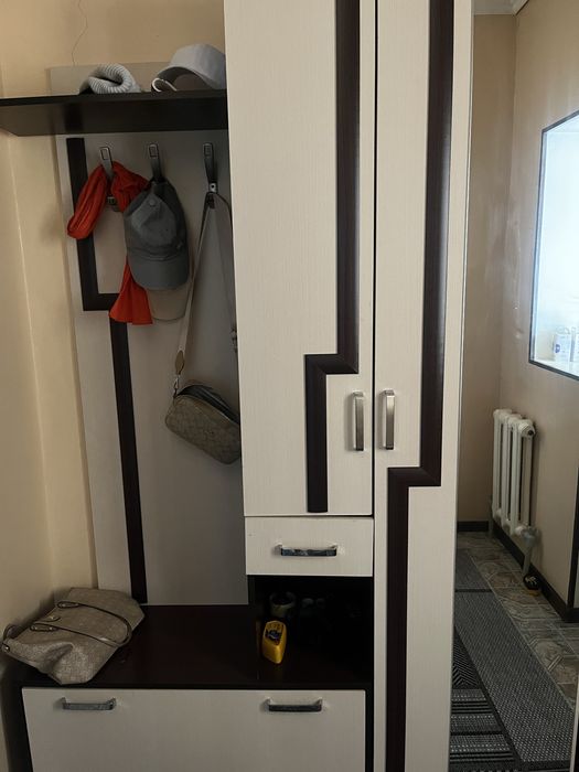 Прихожка б/у отл сост продается.