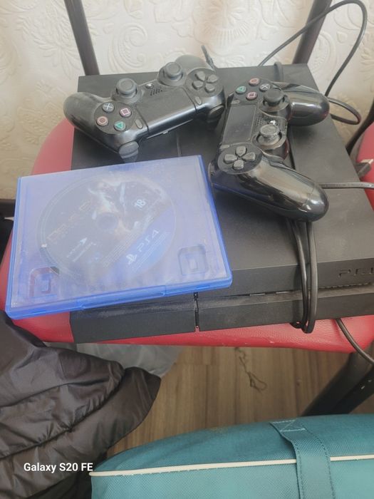 PlayStation 4 ..
