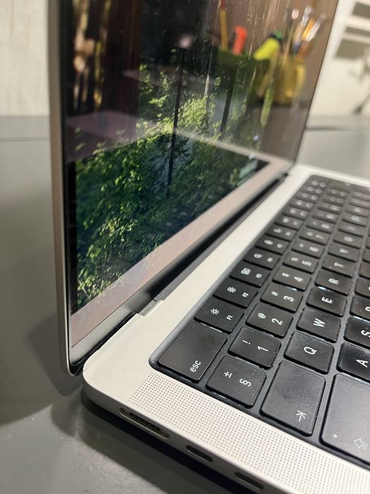 MacBook M1 Pro 14-inch