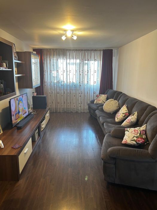 Inchiriez apartament 3 camere Ultracentral