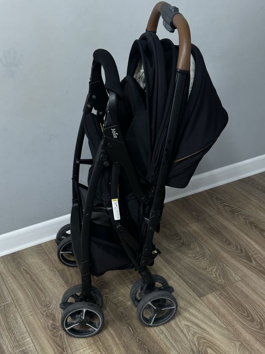 Коляска прогулочная Joie Sma Ваggi
