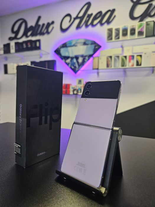 Samsung Z Flip 5 / Lavender / DeluxGSM
