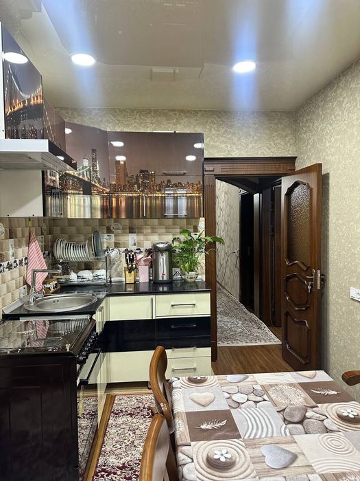 Mirobod tumanida uy sotiladi