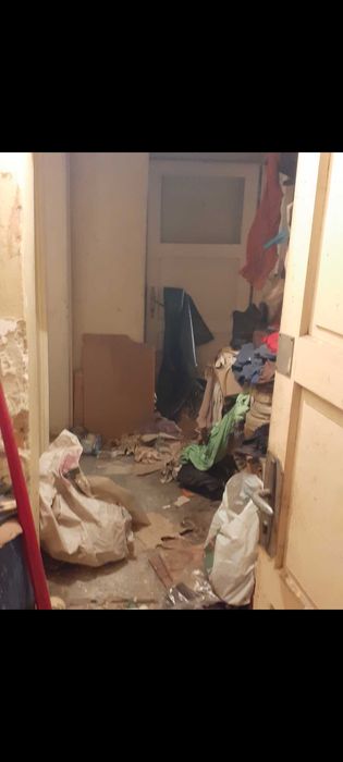 Почистване на тавани , мази