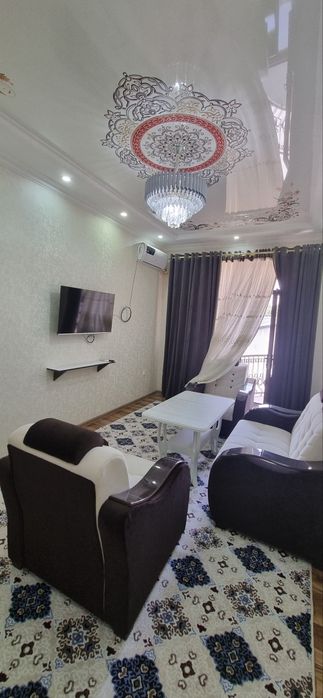 Arenda sutochno 2h komnatnaya kwartira orientir Mchs i tamojnya..