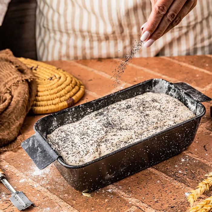 Forma, tava pentru copt neagra, cu insertie pentru scoatere, 24 x 13.5