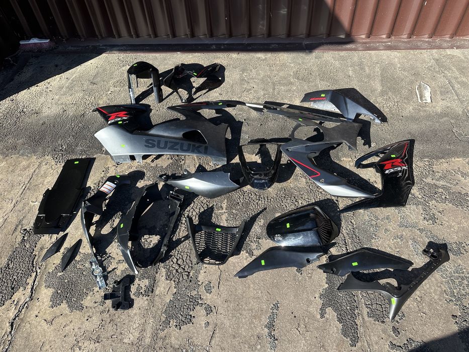 Комплект спойлери Suzuki GSXR 1000