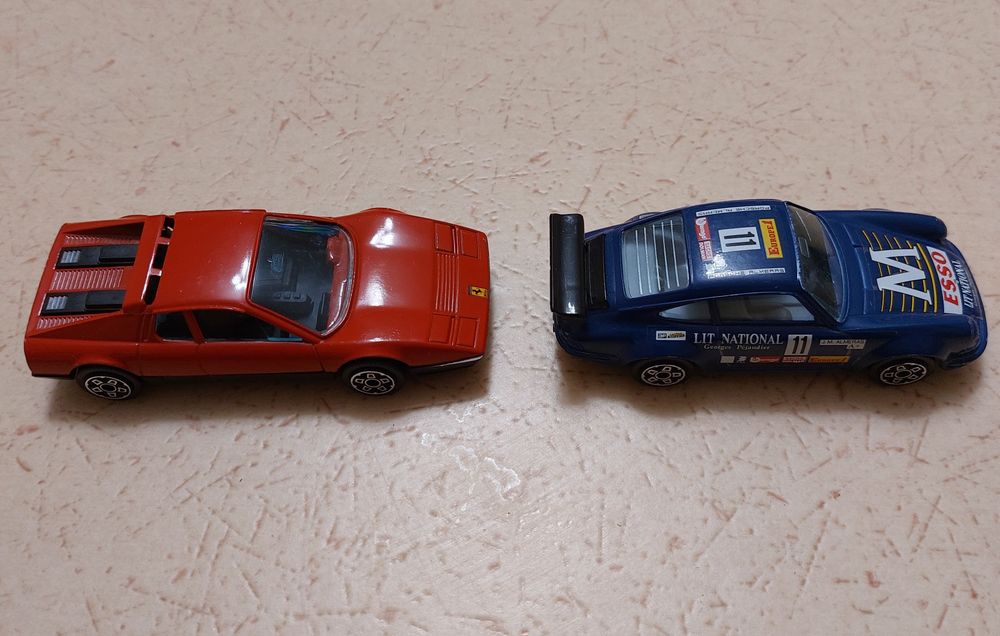 Метални колички Burago /made in Italy/ в мащаб 1/43.