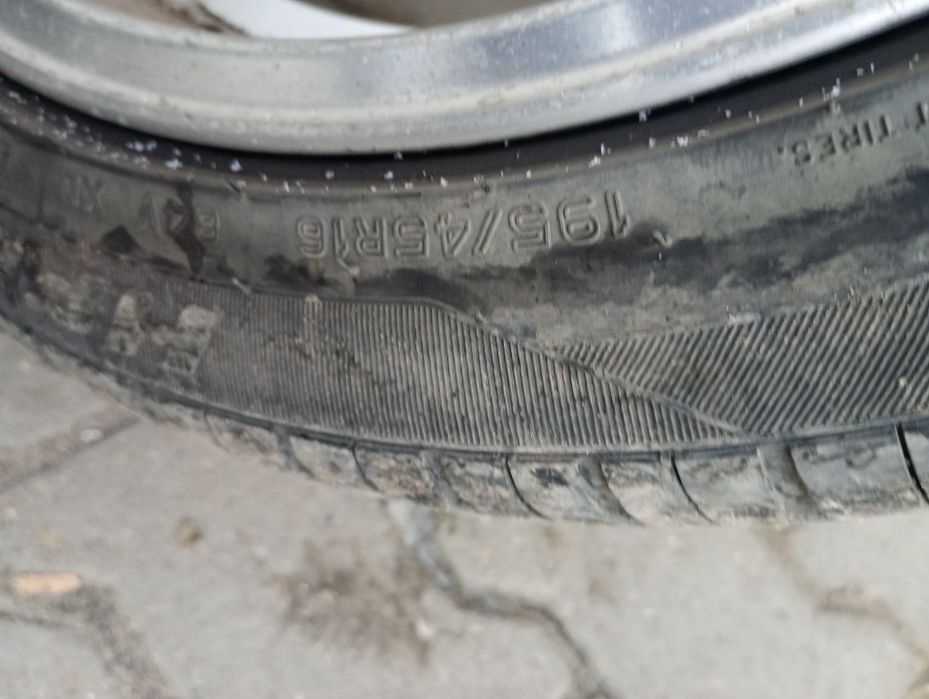 Продам диски с летними шинами