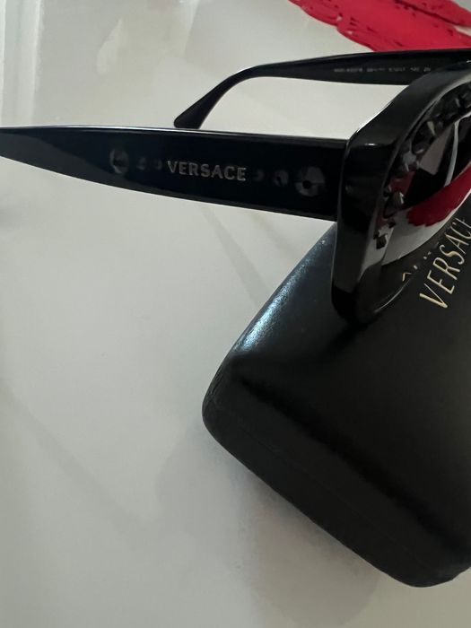 Слънчеви очила Versace